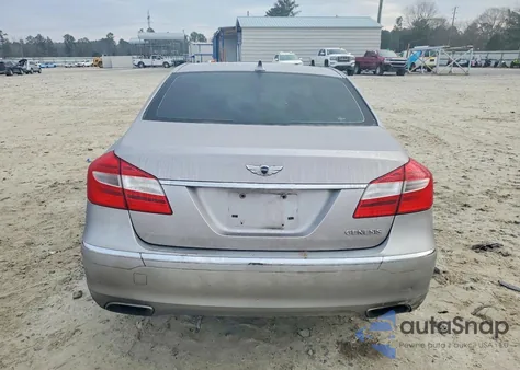 2013 Hyundai Genesis 3.8L z USA, uszkodzony, nr VIN KMHGC4DDXDU227362